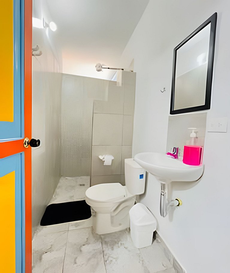 Comfortable family room - Private bathroom